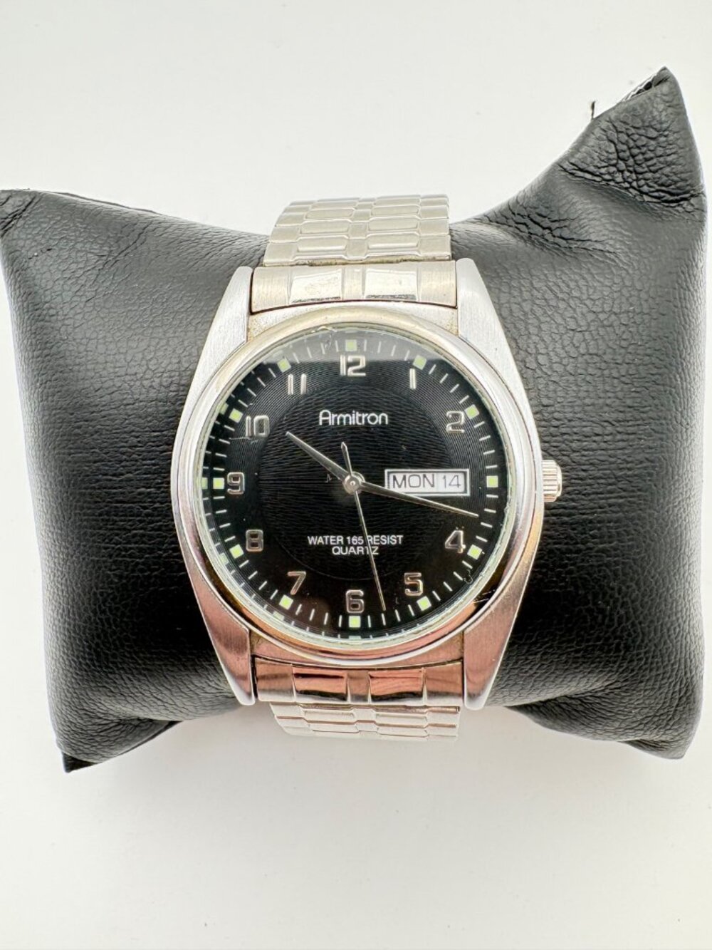 Armitron Mens Watch 20/1143SV Black Textured Dial Day Date Expansion Band 35mm
